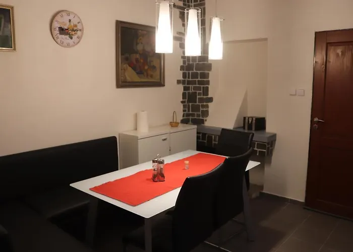 Apartman 825