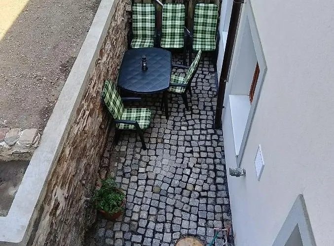 825 *