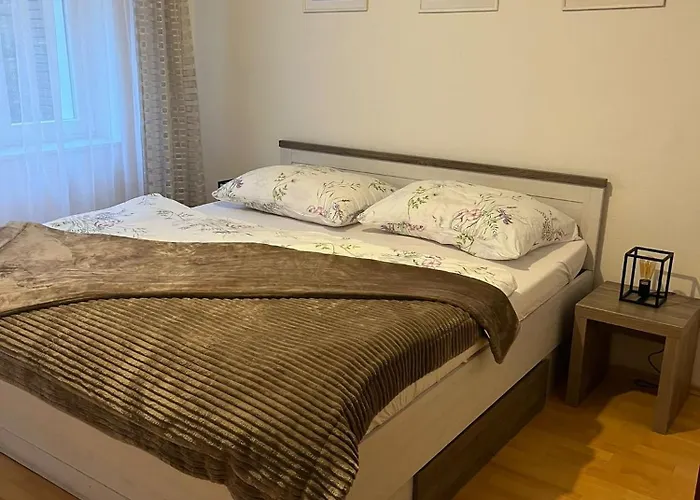 Apartman 825